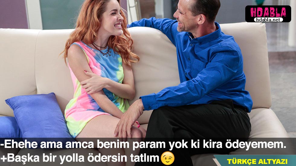 Eve gelen temizlikçiyle çarpıştım.